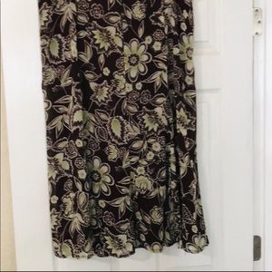 Dress Barn Brown & Green Skirt 31” long